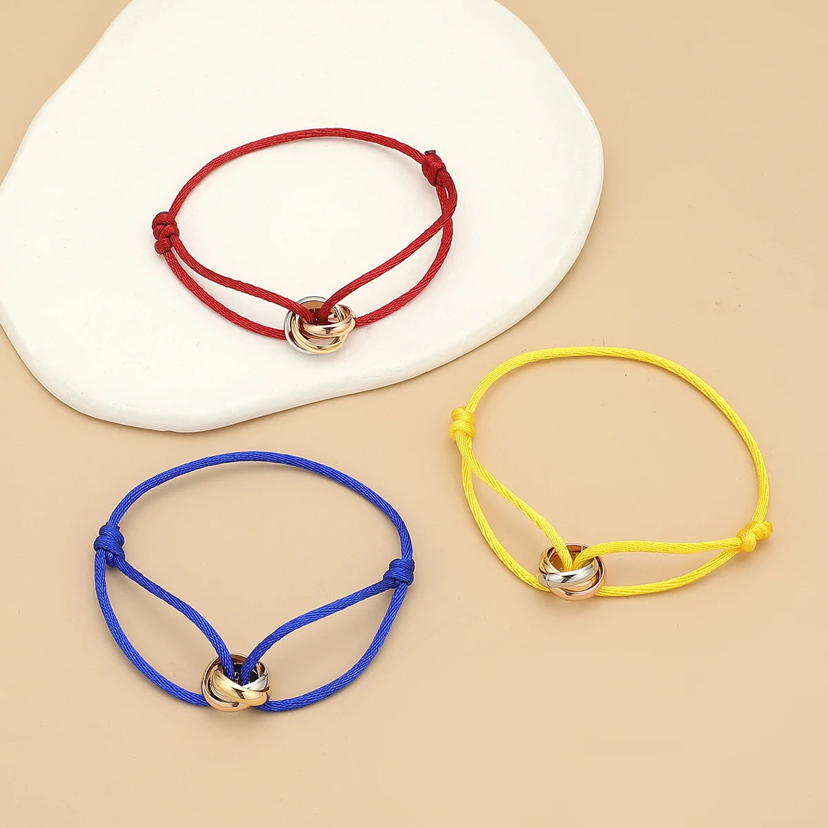 Bracelet Réglable Unisexe – Corde & Métal Doré | Bijou Minimaliste