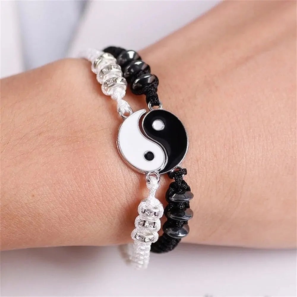 Set Duo Bracelets Couple Yin & Yang – Corde Réglable Noir & Blanc