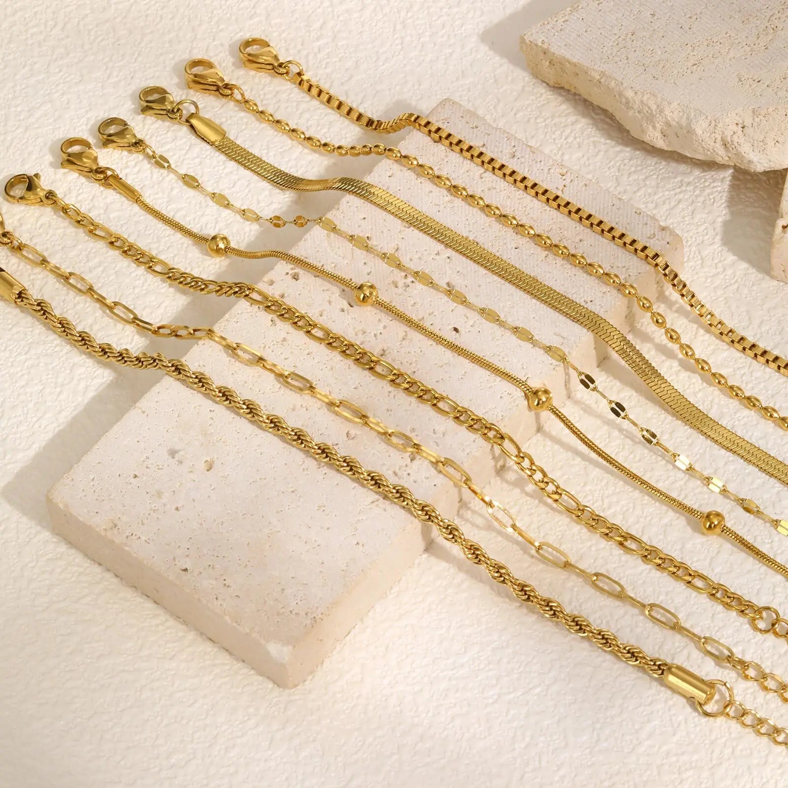 Bracelet Chaîne Chevron Plaqué Or – Acier Inoxydable, Waterproof & Empilable